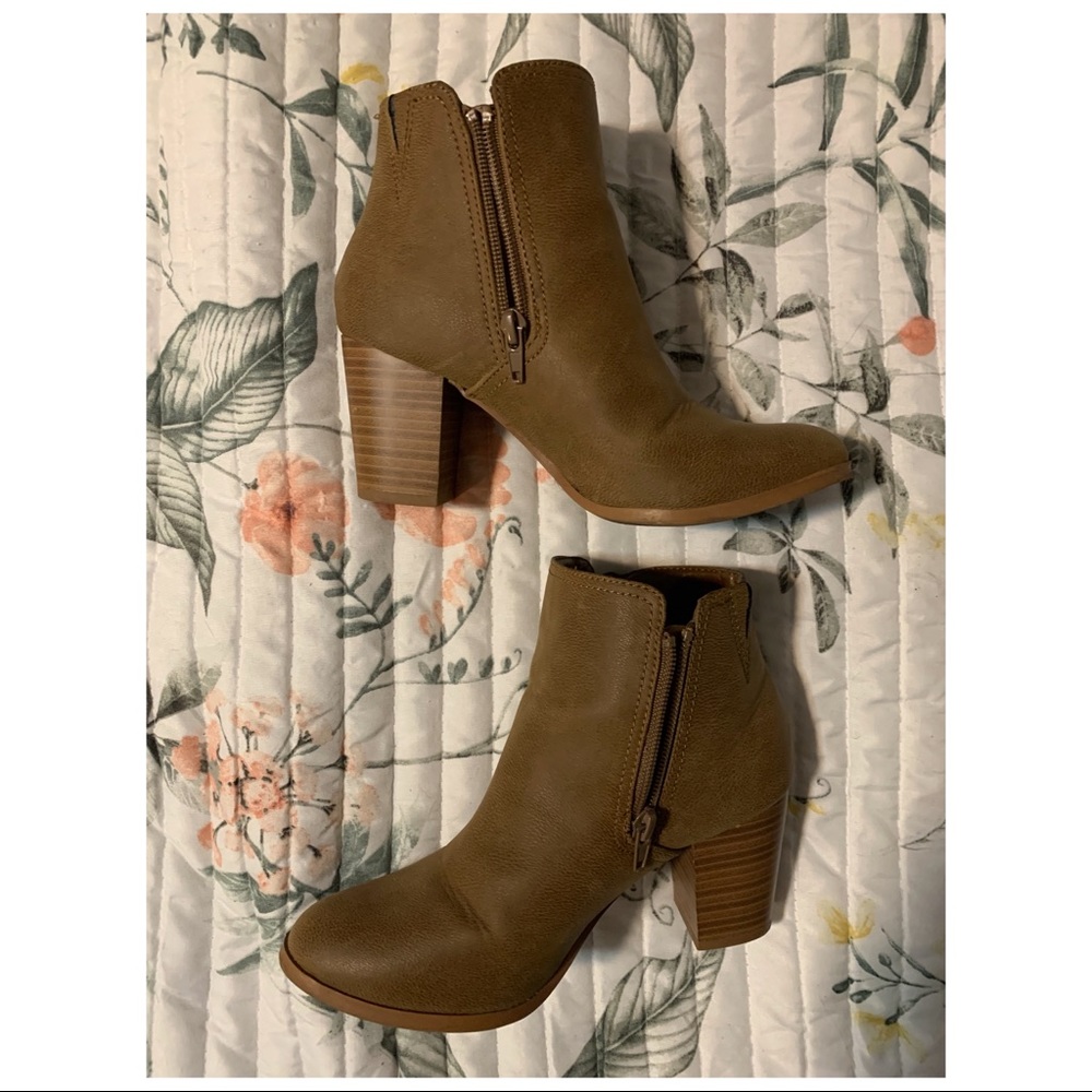 Fergalicious Booties